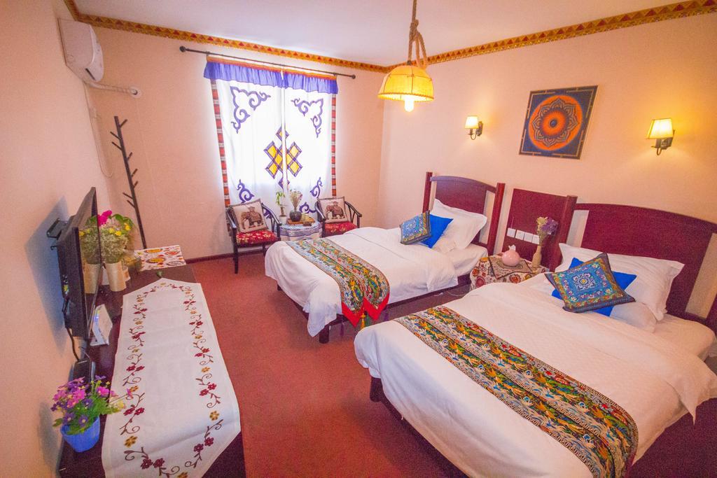 Wo Home Hostel Цзючжайґоу Екстер'єр фото
